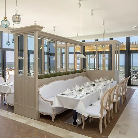 Evolutee Hotel Obidos