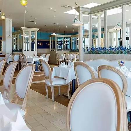 Hotel Royal Scenic Óbidos